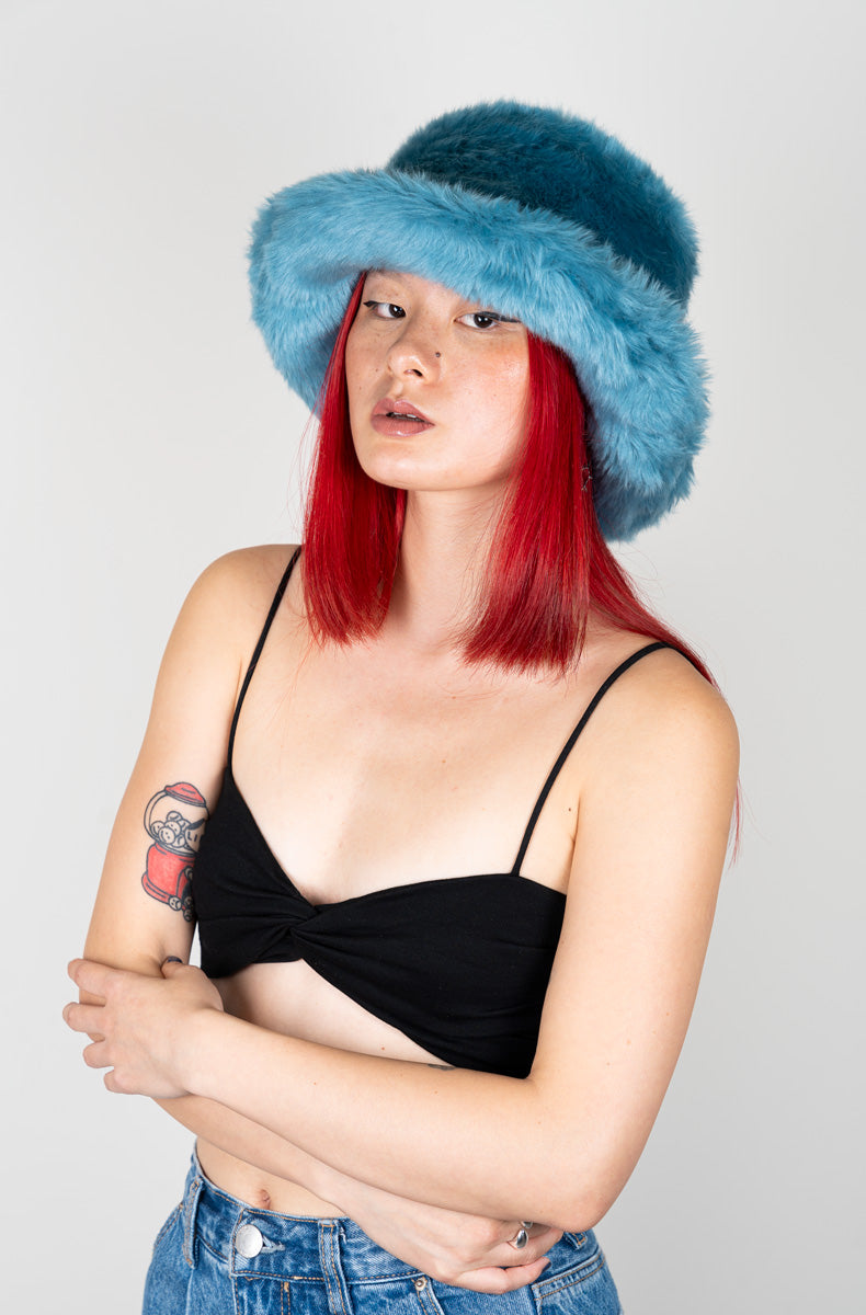 CERULEAN BUCKET HAT